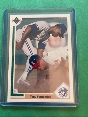 1991 Upper Deck Tony Fernandez Baseball Card - Toronto Blue Jays